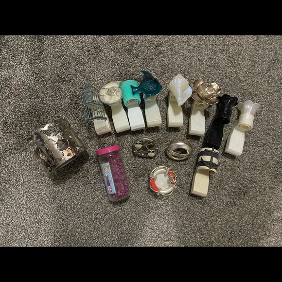 *LOT* B&BW wallflower plugs candle and car holders - Picture 1 of 1